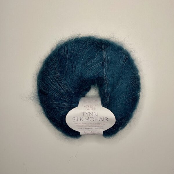 Tynn Silk Mohair - 6564 Petrol 

UDGÅET - 18 ngl tilbage
