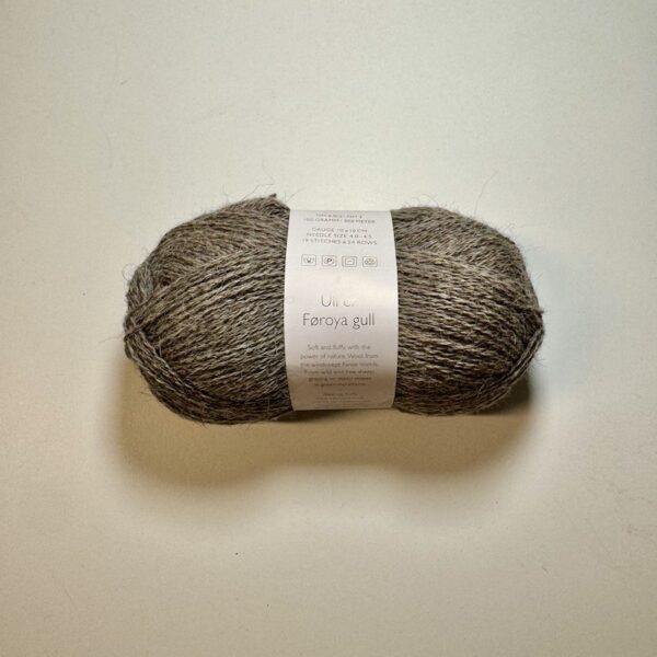 Faroese Yarn Nm 6 0/2  -  Dark Grey