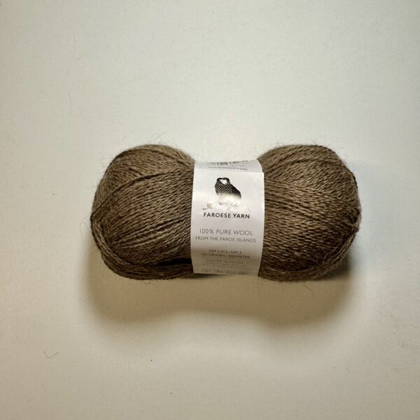 Faroese Yarn Nm 6 0/2  - Natural Grey